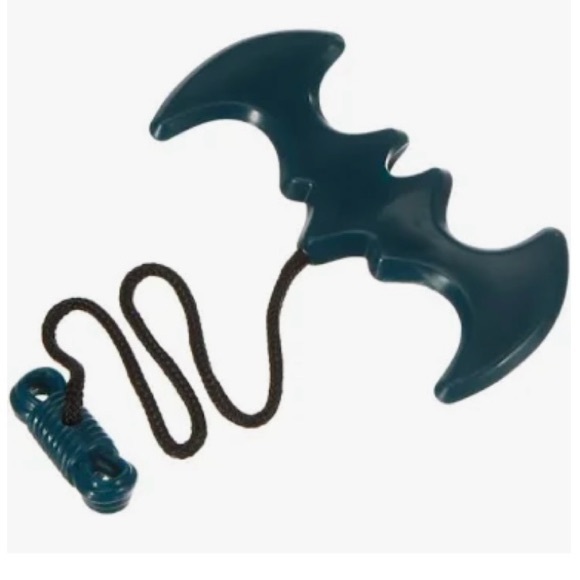 Fisher-Price DC League of Superpets Batman & Ace Playset - Picture 8 of 12